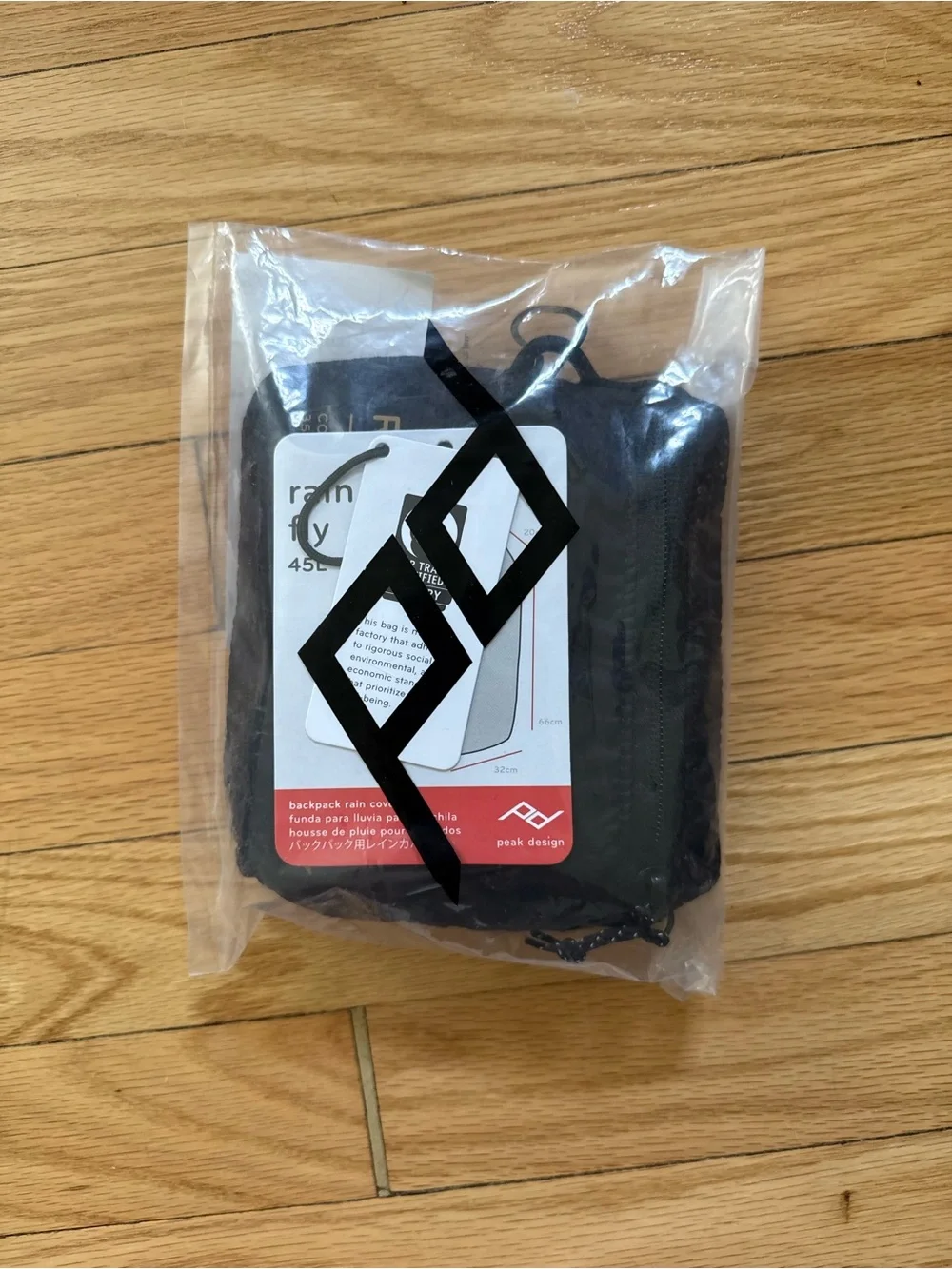 NWT: Peak Design RAIN FLY 45L size, Black, waterproof Outdoor backpack cover